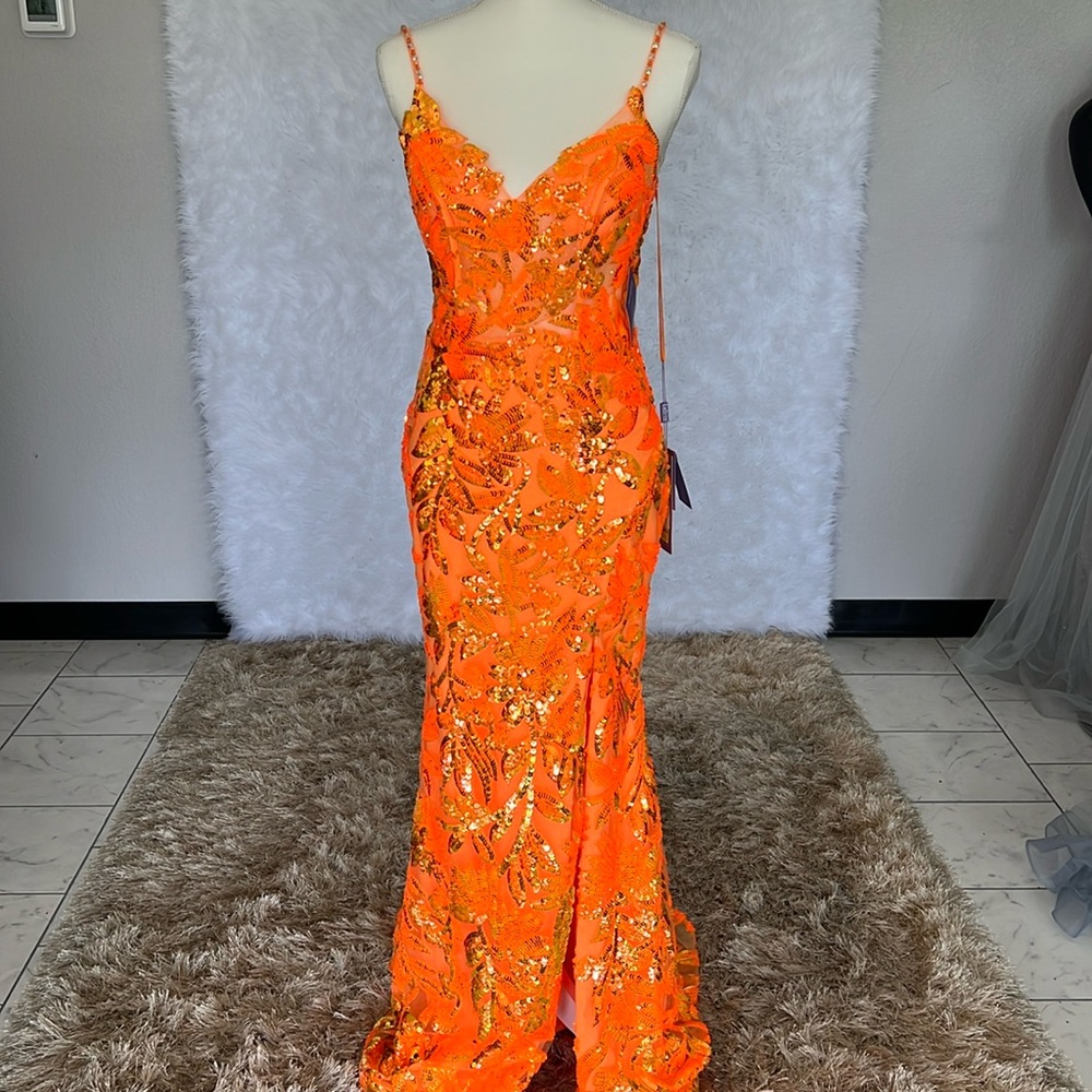 Stunning dress for any occasion/s, v-neckline, leg slit, lace up key hole back